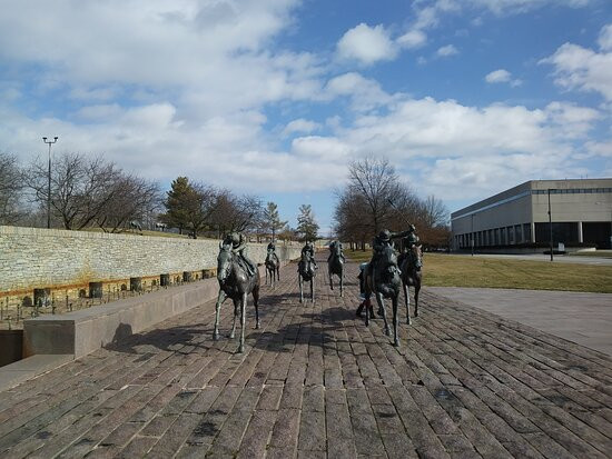 Thoroughbred Park景点图片