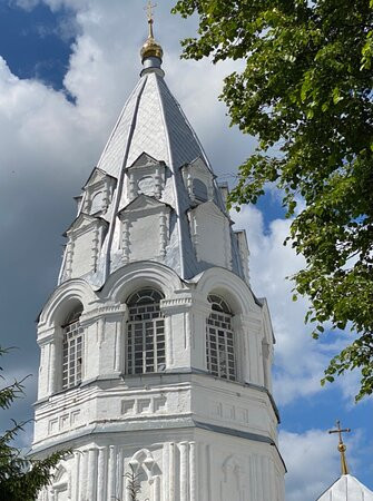 Church and Bell Tower Arkhangela Gavriila景点图片
