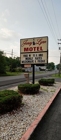 Janey Lynn Motel主图