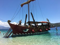 Odysseia Boat Tour景点图片