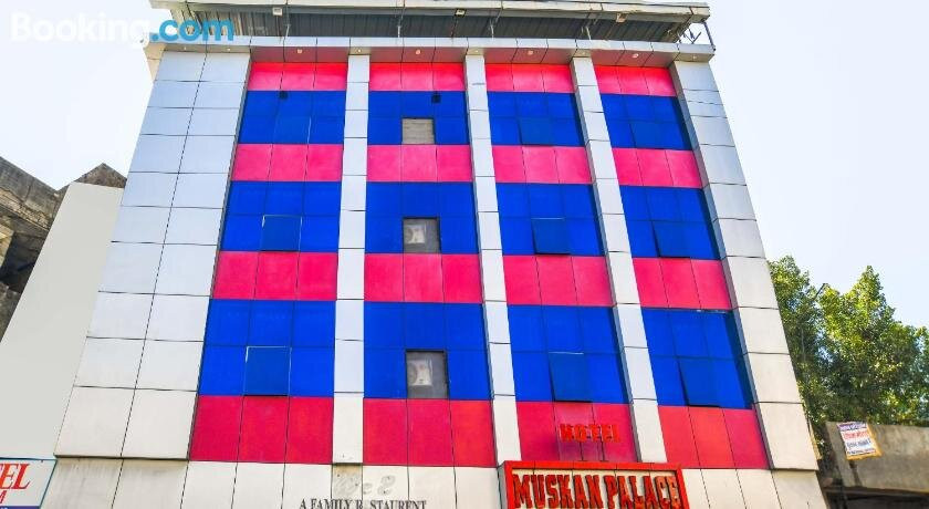 OYO 78377 Flagship Hotel Muskan Palace