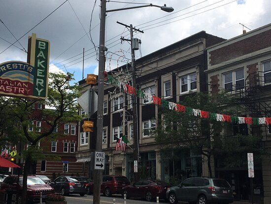 Historic Little Italy in Cleveland景点图片