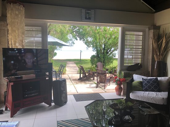 Fantasy & Beachnut Villas