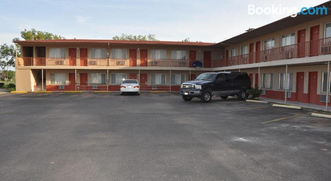 斯奈德实惠汽车旅馆主图