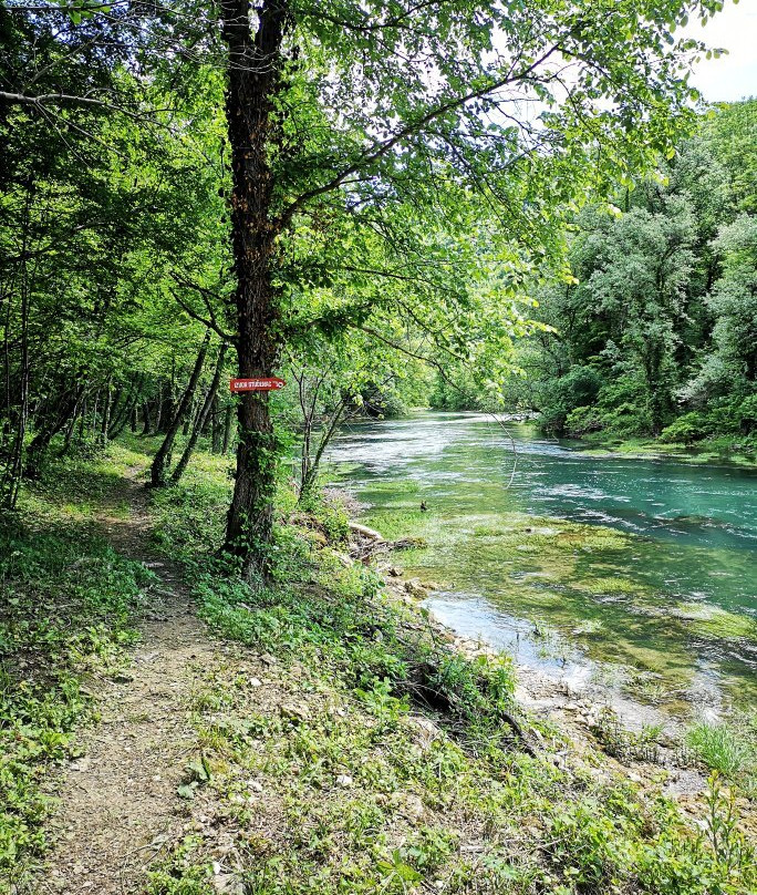 Ostrožac-Una valley hiking trail景点图片
