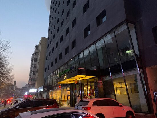 哈尔滨南岗智选假日酒店