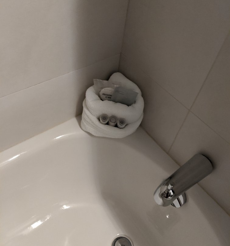 Hotel Continental Centre-ville主图