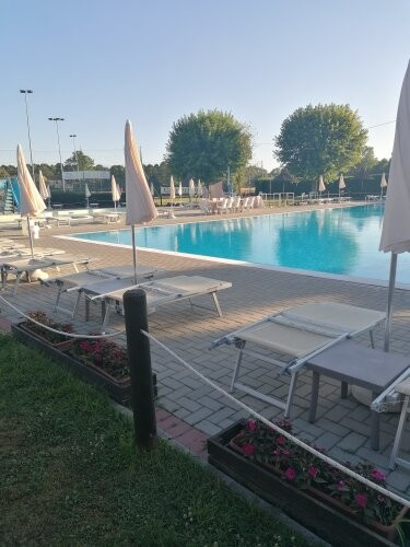 Piscina Di Castelnuovo