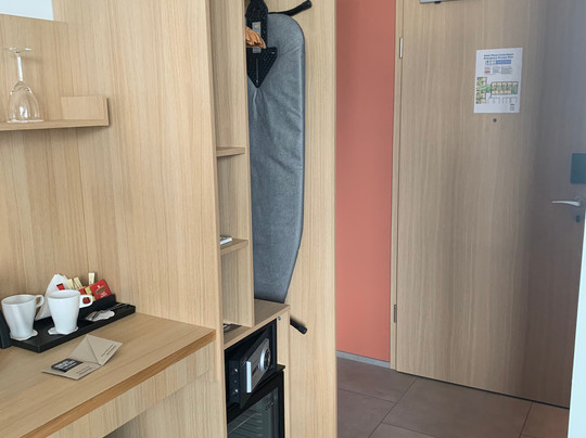 中央广场酒店主图