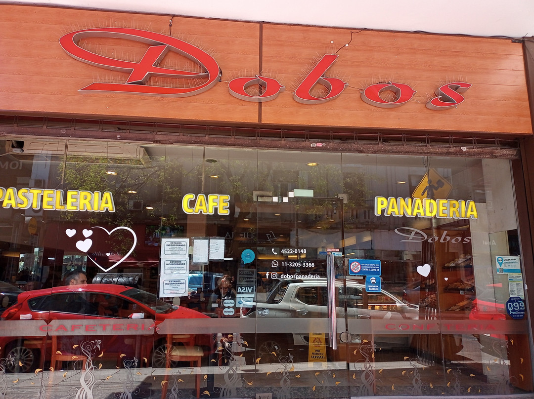 Dobos Confitería & Cafetería