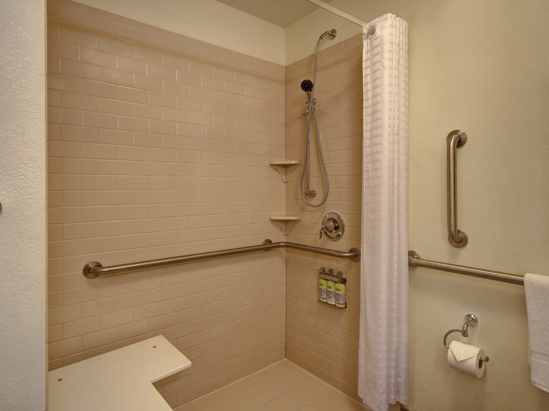 Candlewood Suites St. Clairsville-Wheeling Area by IHG主图