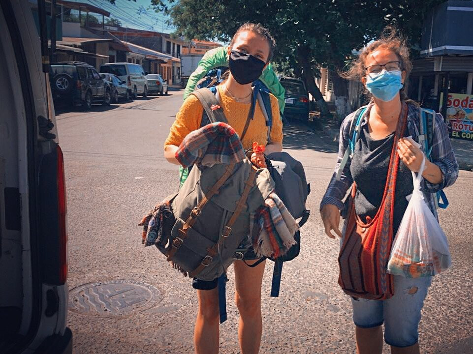 Tropical Tours Shuttles-蒙特祖玛必去景点