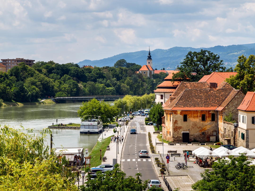 Stride & Seek Mini Adventures-马里博尔必去景点