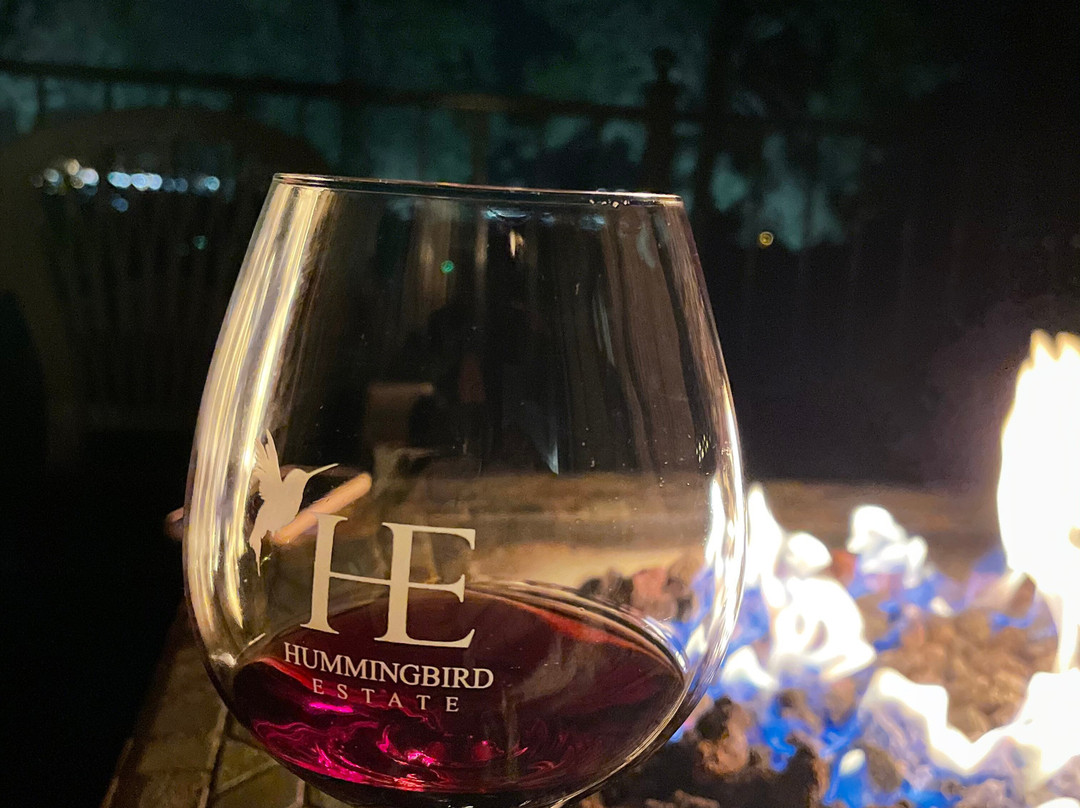 Hummingbird Estate主图