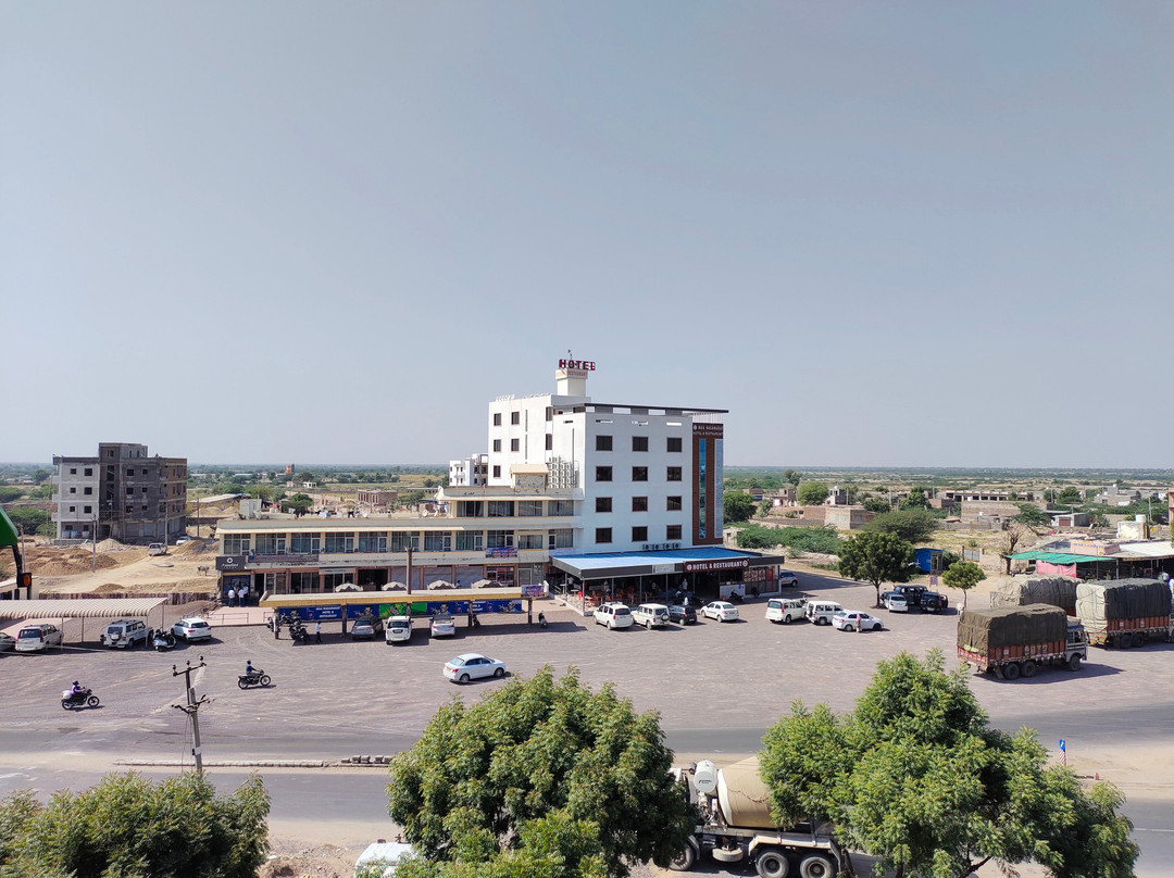 Maa Naganaray Hotel主图