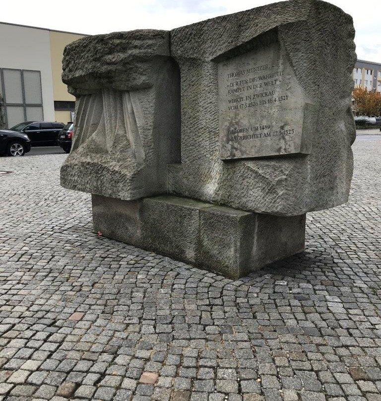 Thomas Müntzer und Bauernkrieg Denkmal Nicolaistrasse-Zwickau必去景点