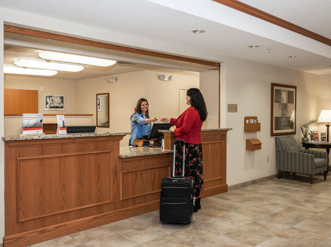 Candlewood Suites Burlington By IHG主图