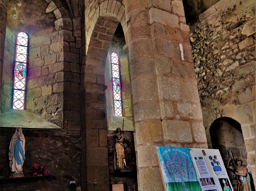 Église de Saint-Denis-de-Jouhet景点图片