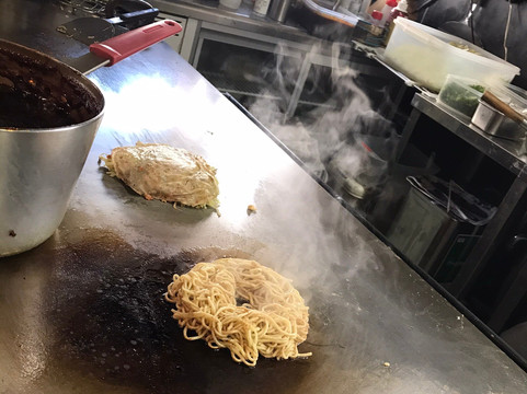 お好み焼 鉄板焼 寄り家