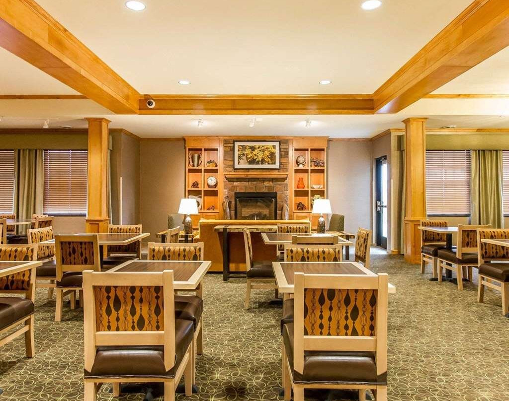 MainStay Suites Stanley主图