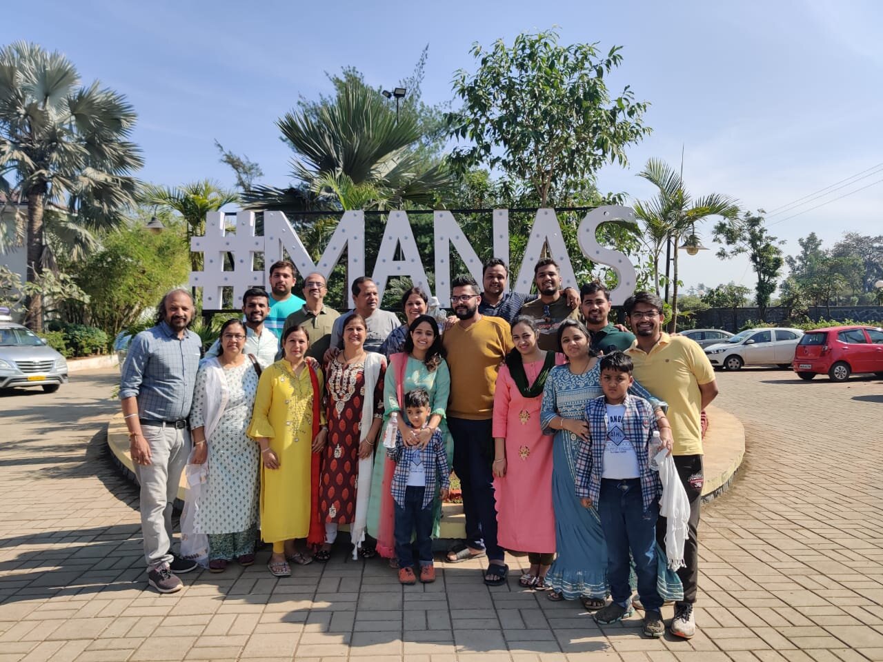 Manas Lifestyle Resort Igatpuri-浴室