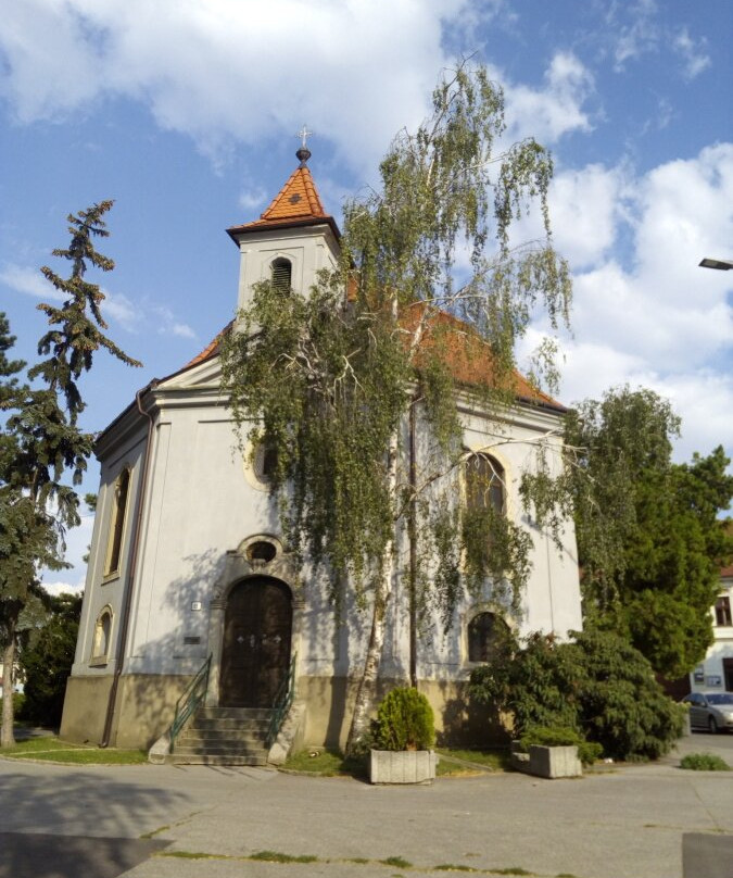 Kaplnka Svatej Anny-Hlohovec必去景点