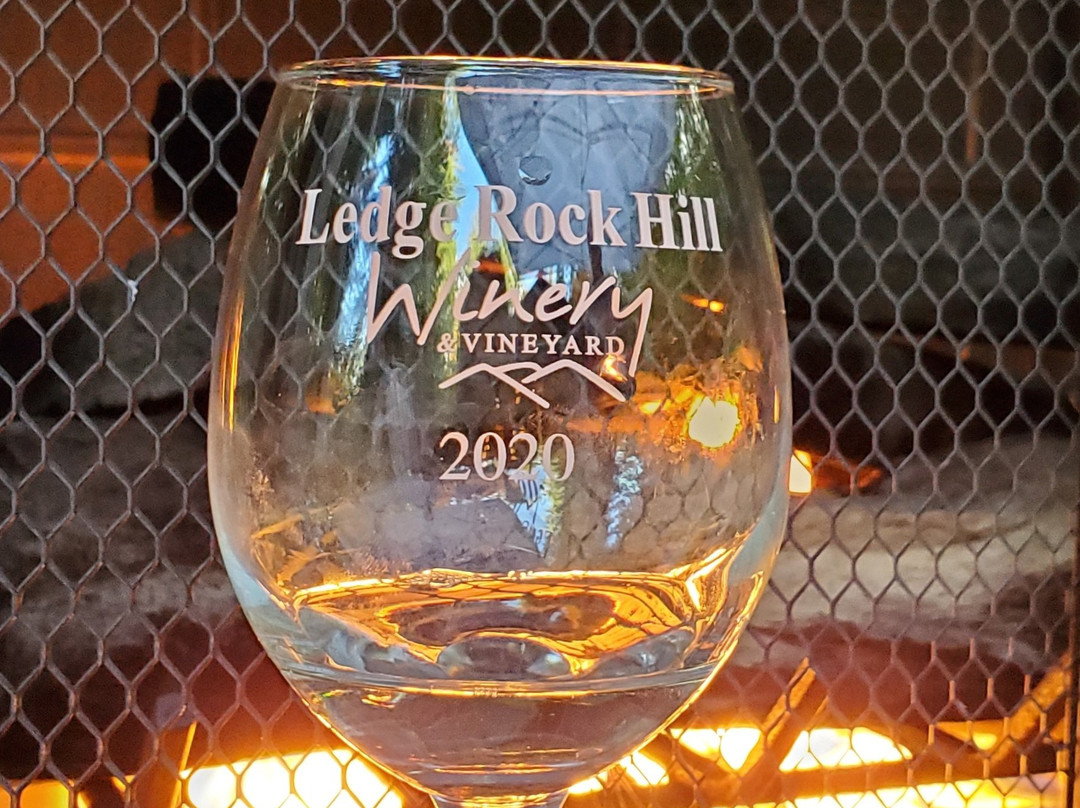 Ledge Rock Hill Winery景点图片