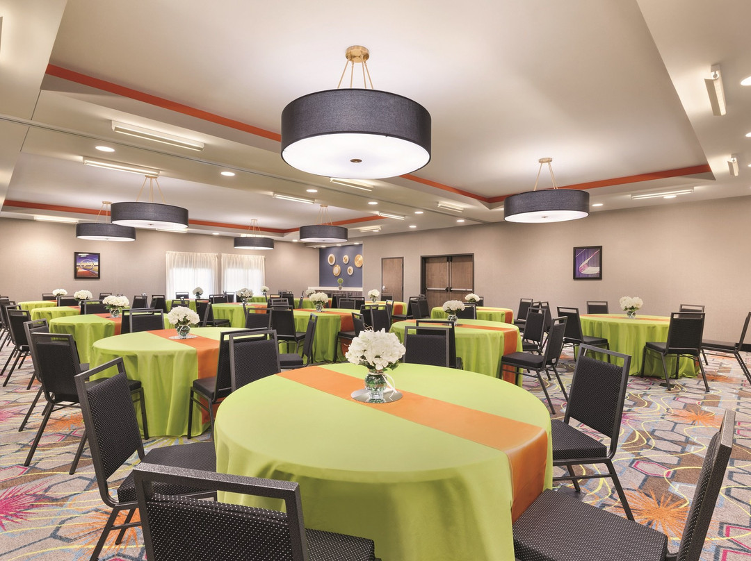 La Quinta Inn & Suites by Wyndham Braselton主图