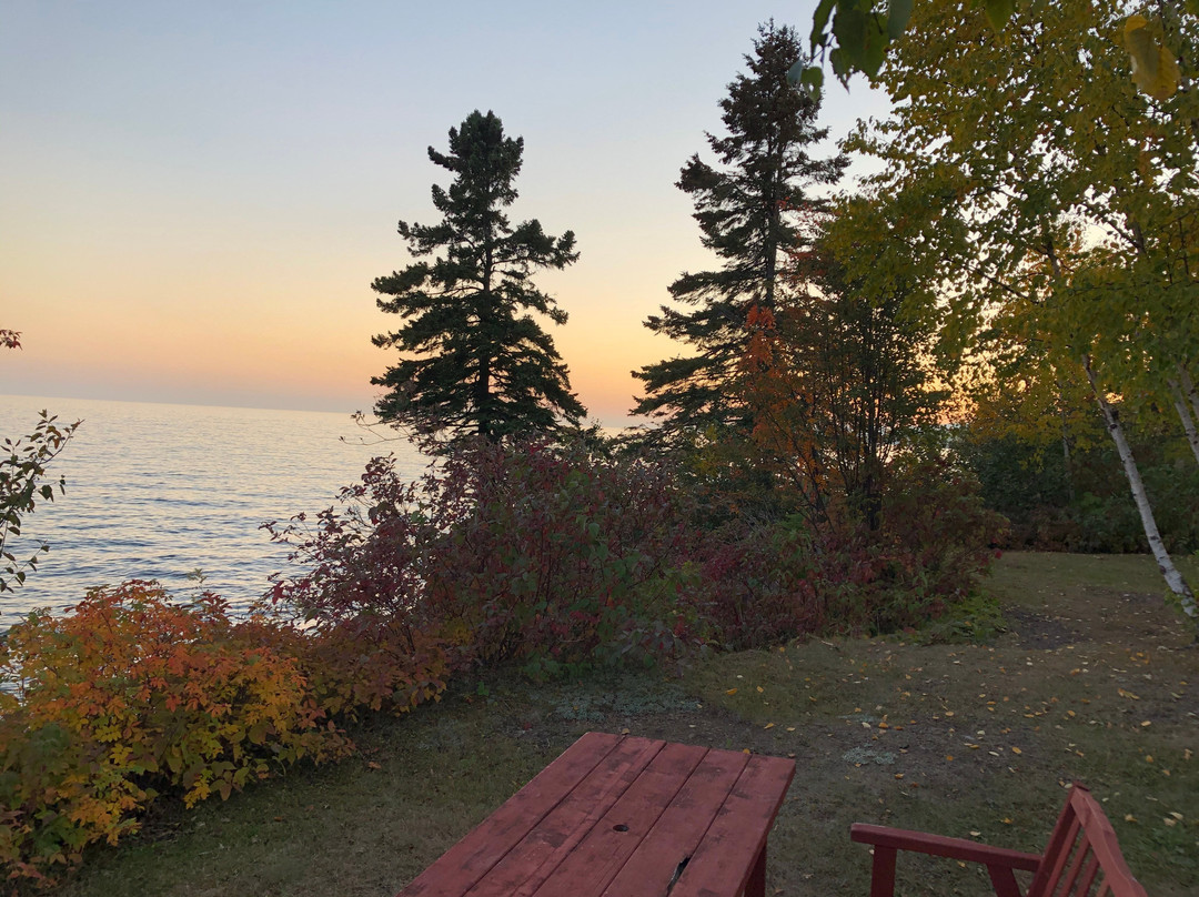 Thomsonite Inn on Lake Superior主图