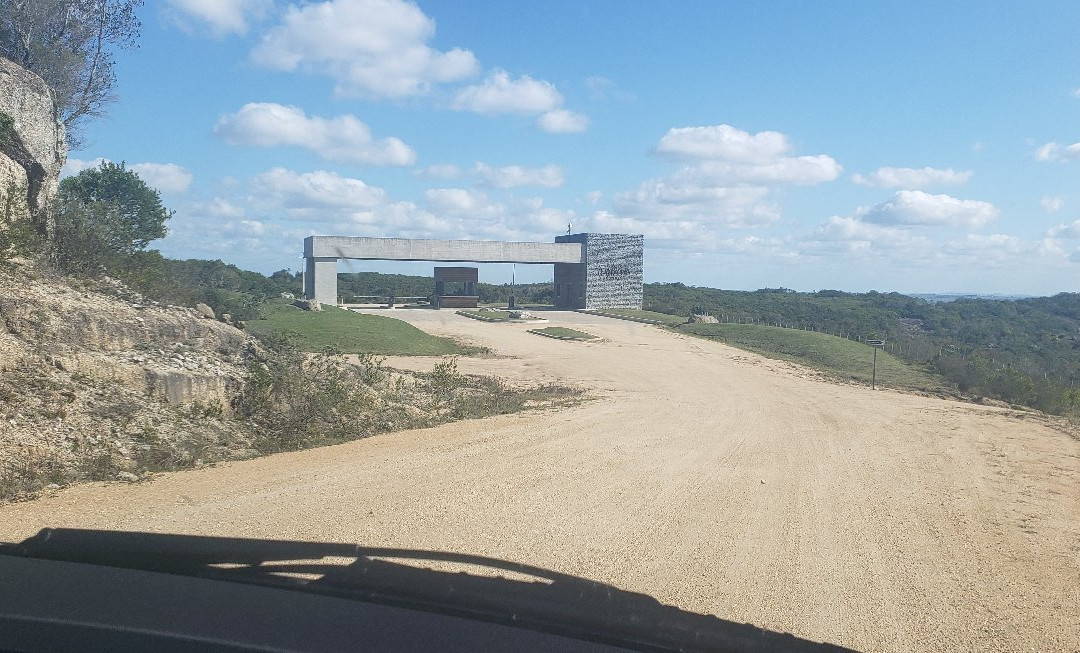 La Plaza Principal del Pueblo Garzon-Garzon必去景点