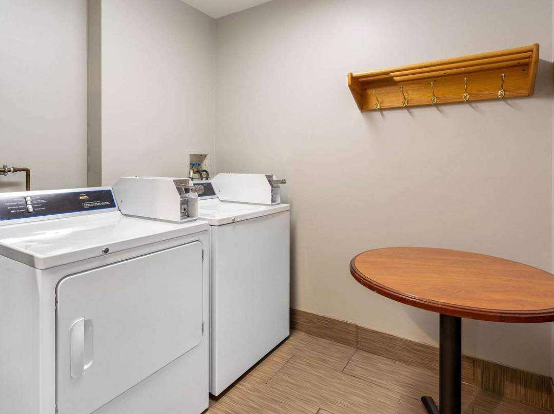 Hawthorn Suites by Wyndham Allentown-Fogelsville主图