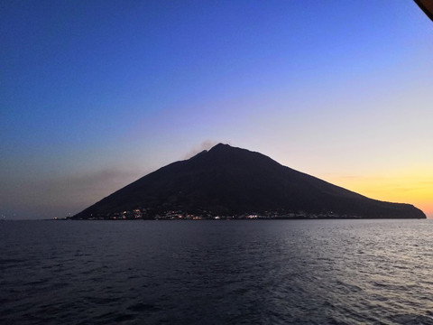 Briatico Eolie-特罗佩阿必去景点