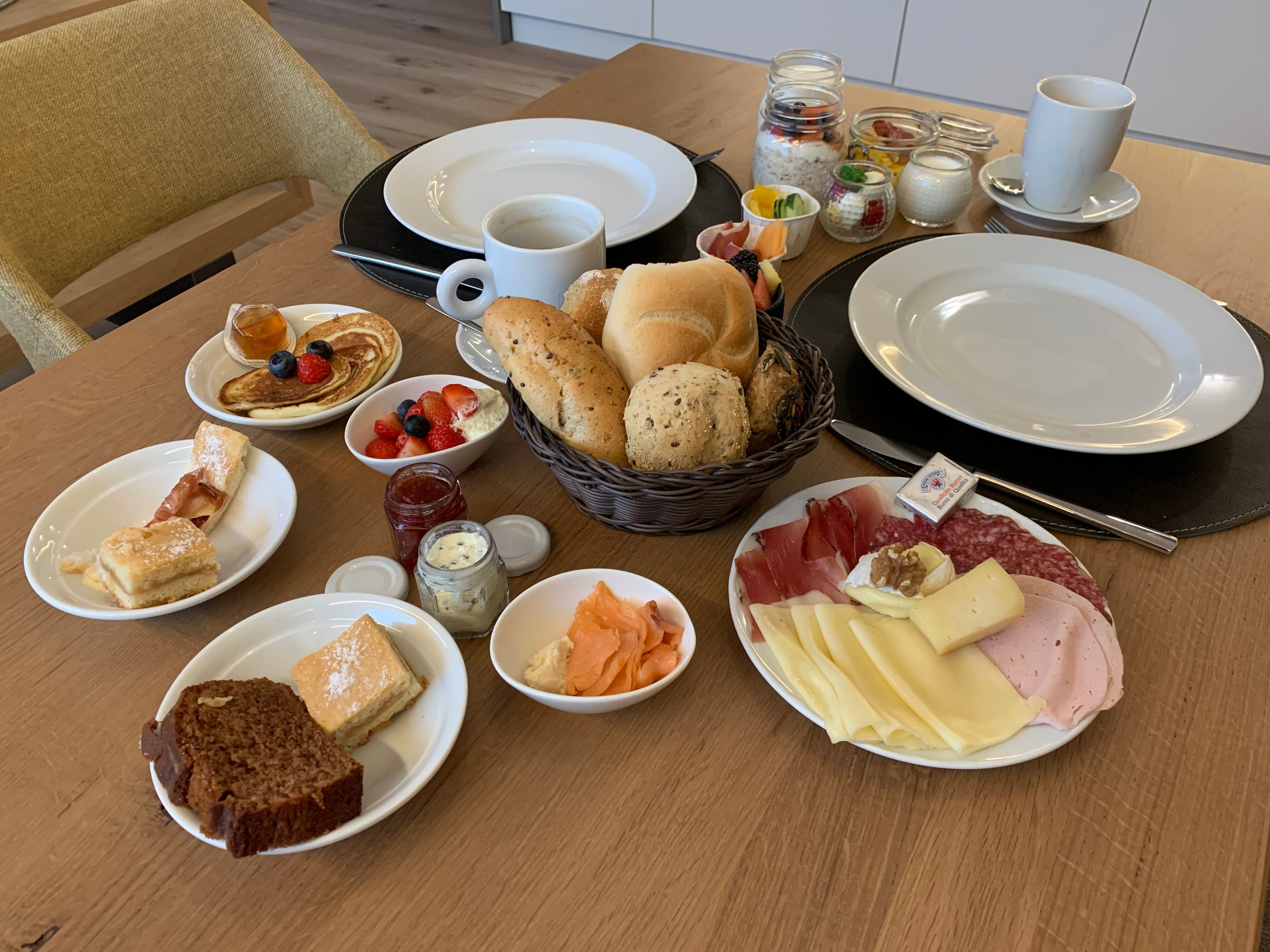 Aparthotel Maraias - Luxury Suites & Apartments-餐饮