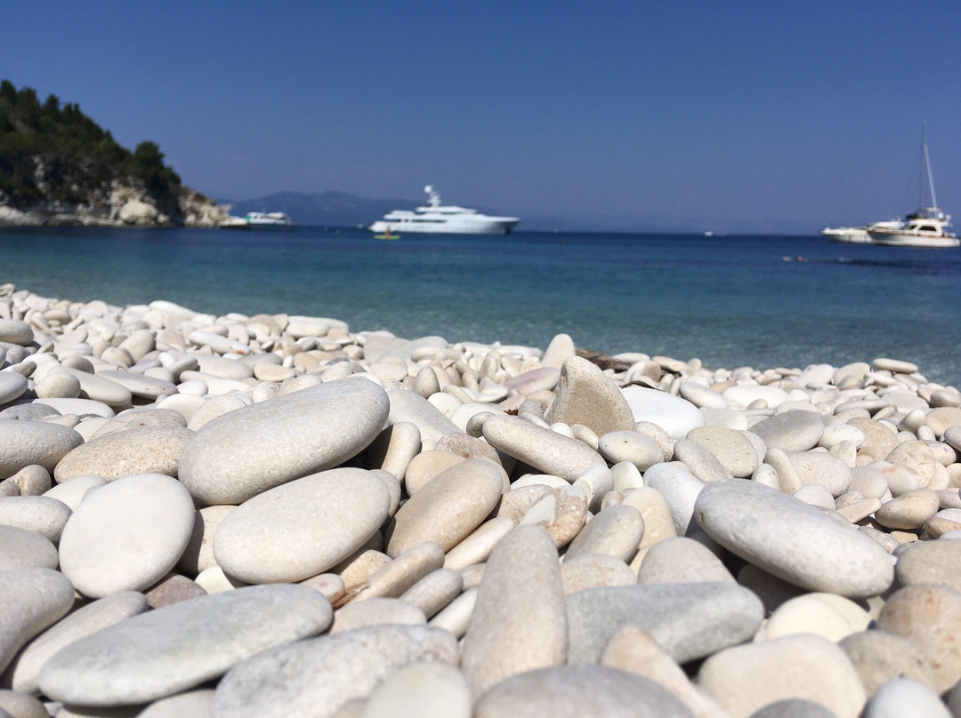 Kloni Gouli Beach-Gaios必去景点