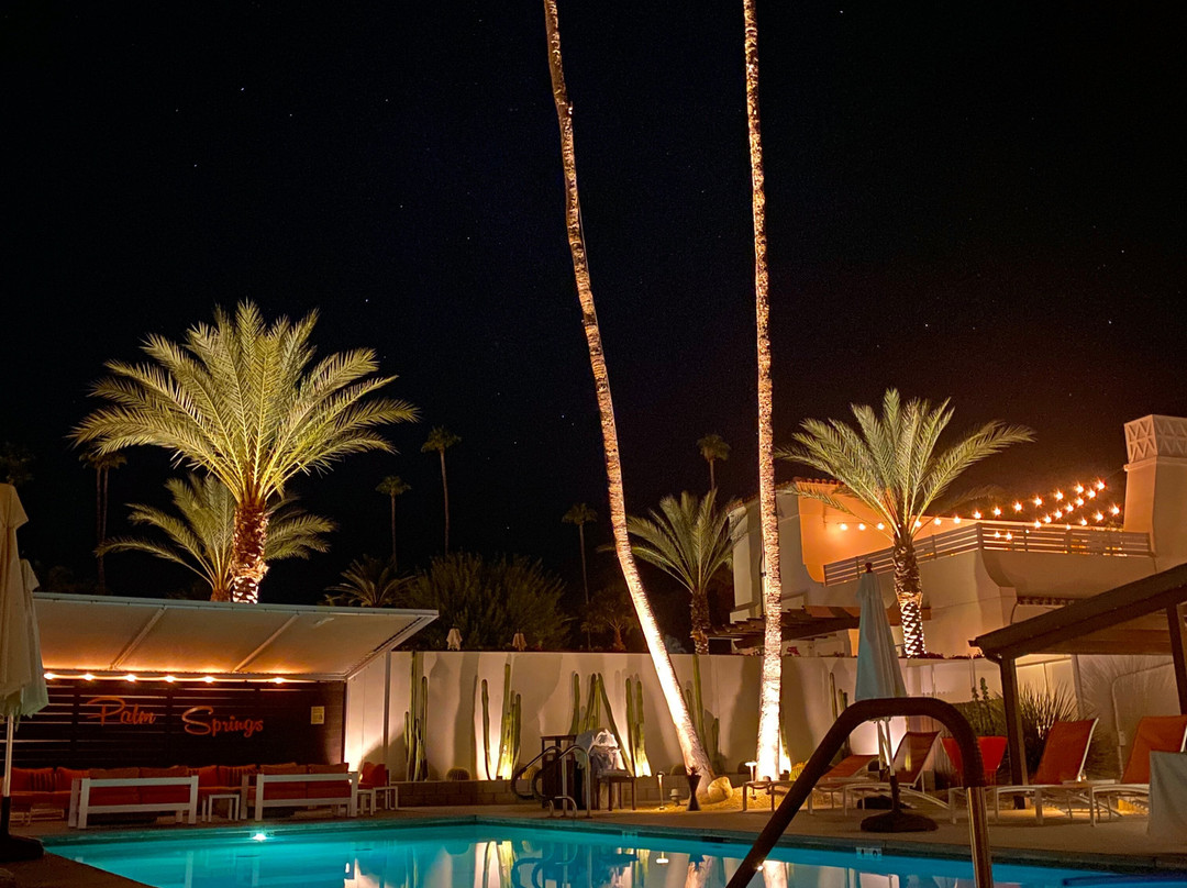 德尔马科斯酒店主图