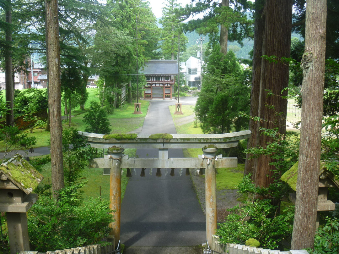 Suba Amami Shrine景点图片