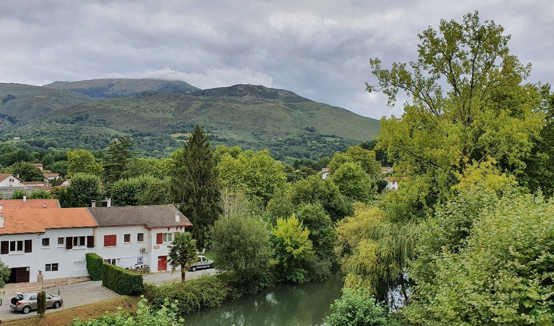 Hôtel du Pont Ascain主图