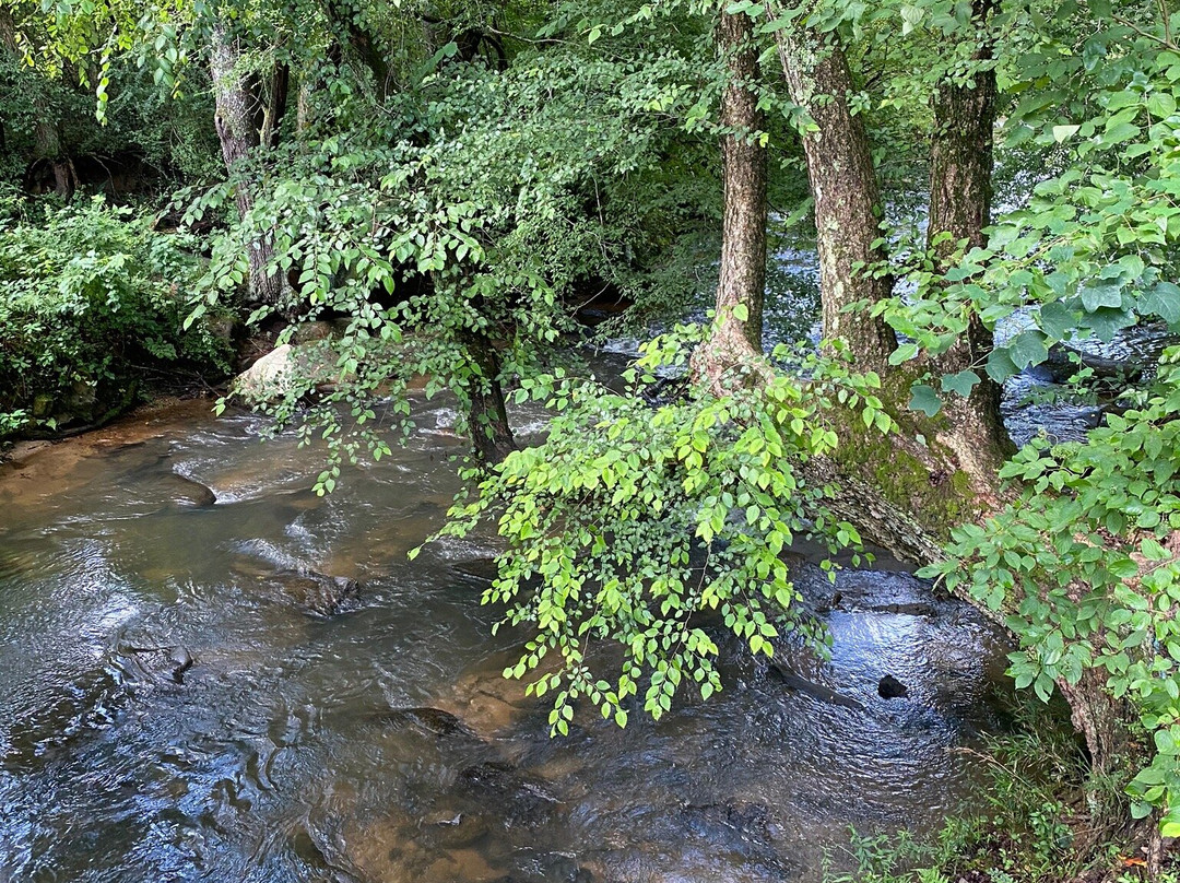 Stovall Mill Covered Bridge-海伦必去景点