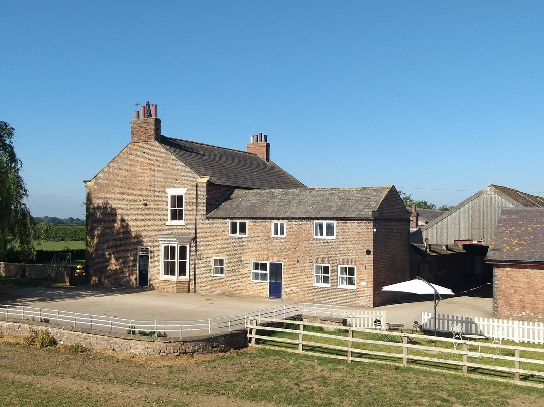Burton Grange Farmhouse Bed and Breakfast主图