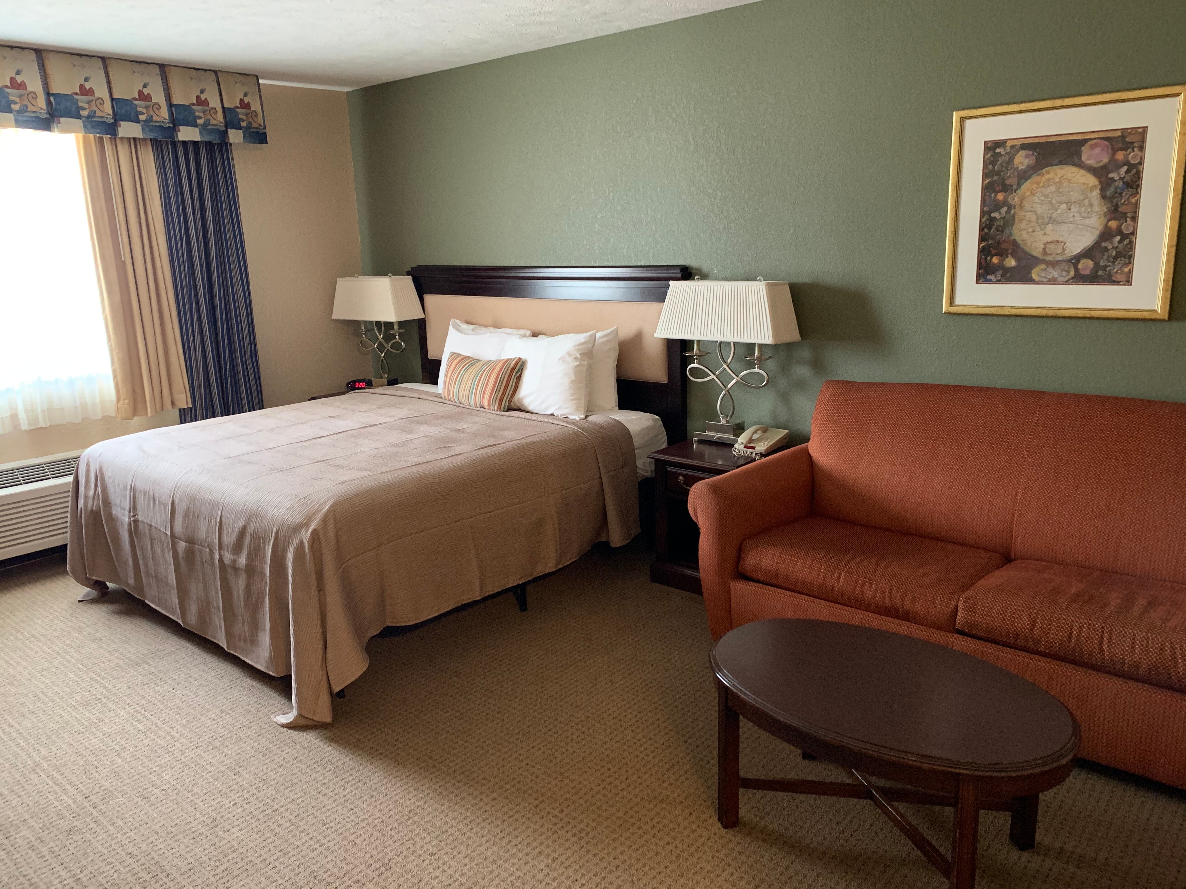 Green Acres Hotel-官方