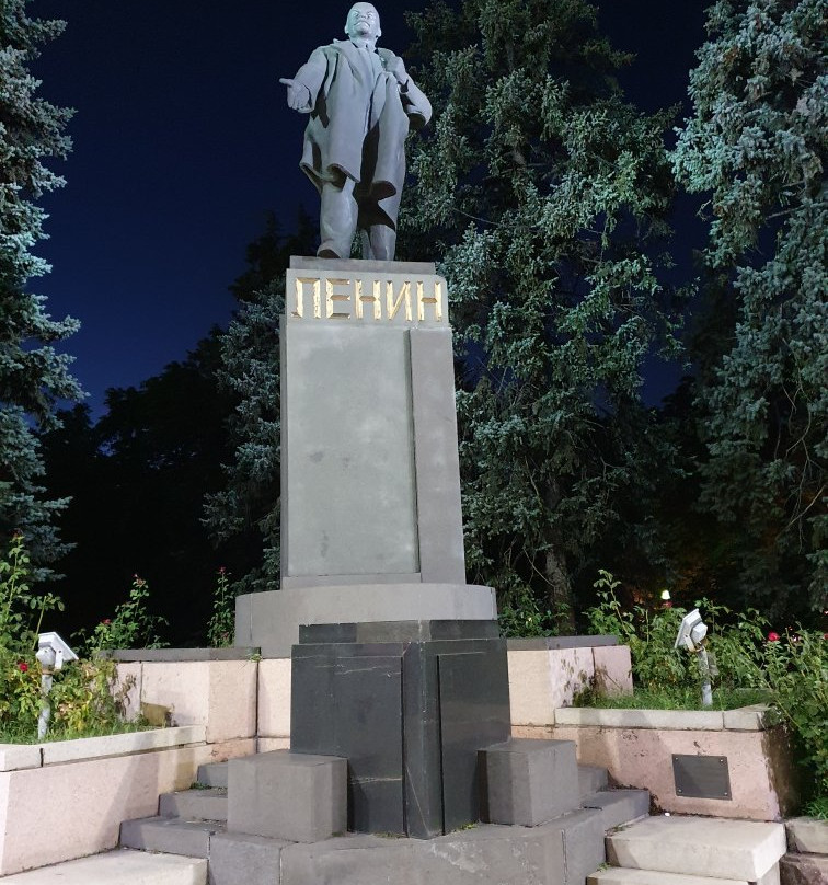 Lenin Statue-罗斯托夫必去景点