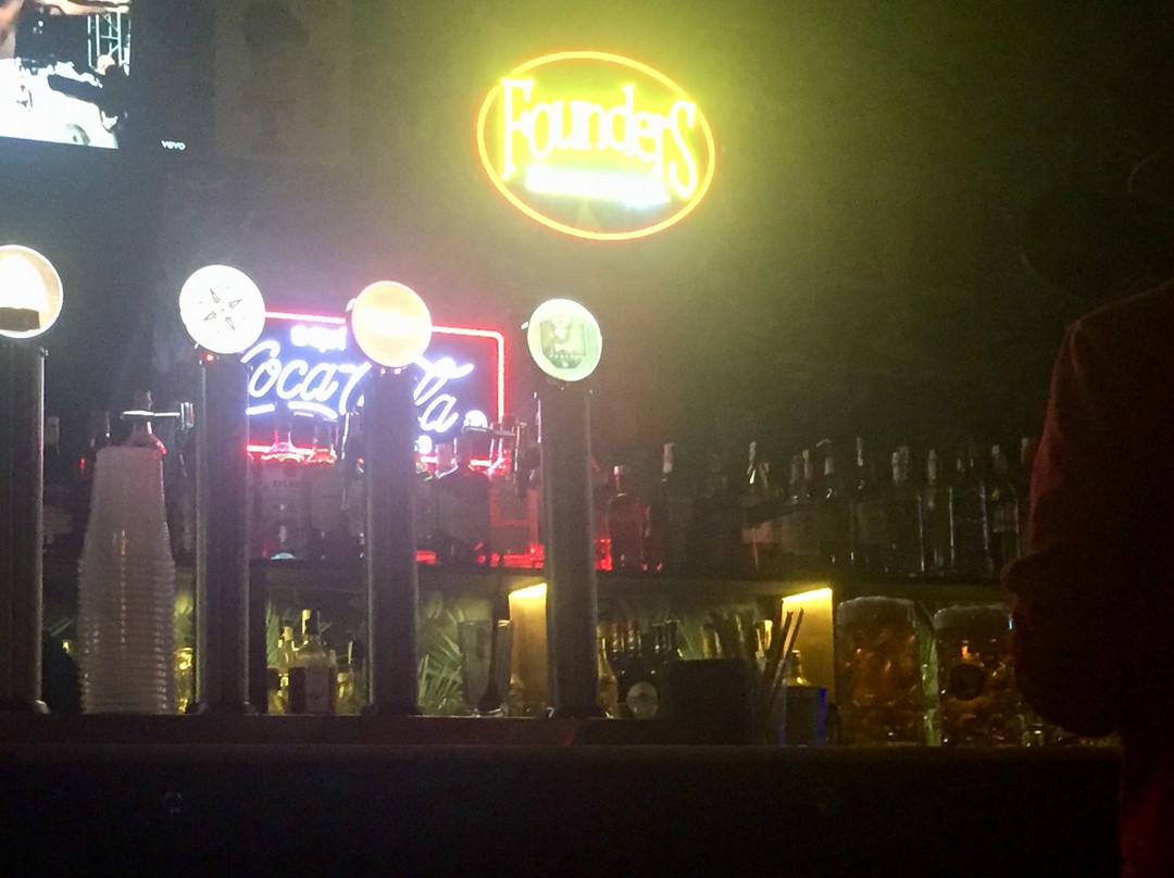 Cerveceria Pub Metro景点图片