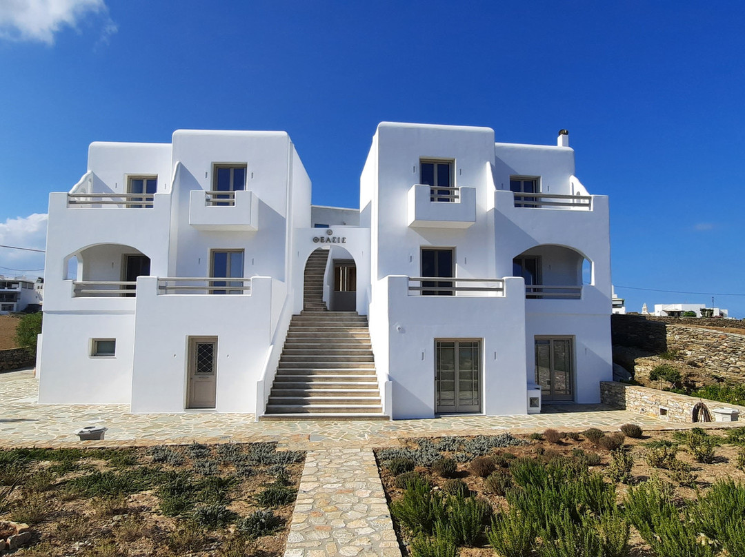 Theasis Luxury Suites主图