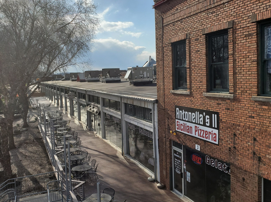 Antonellas Pizzeria II