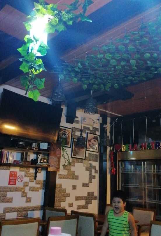 Delachatra hyr cafe authentic thai street food