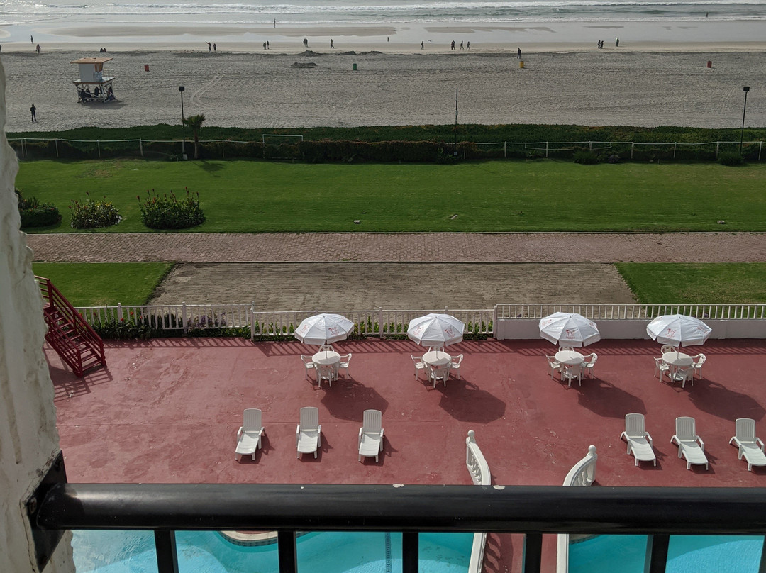 罗萨里托海滩酒店主图