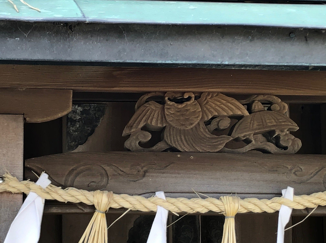 Toyoishi Shrine景点图片