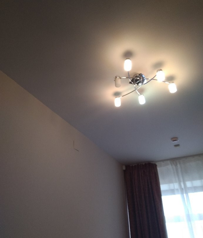 Resident Hotel主图