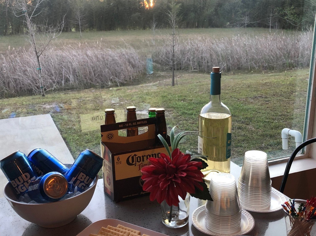 Iris Garden Inn主图