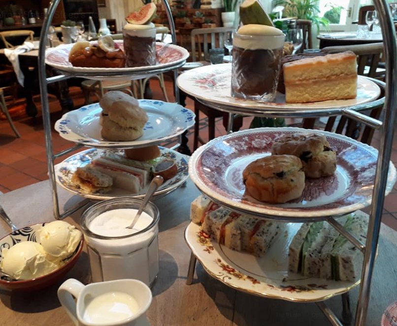 The Farmhouse at Redcoats-餐饮